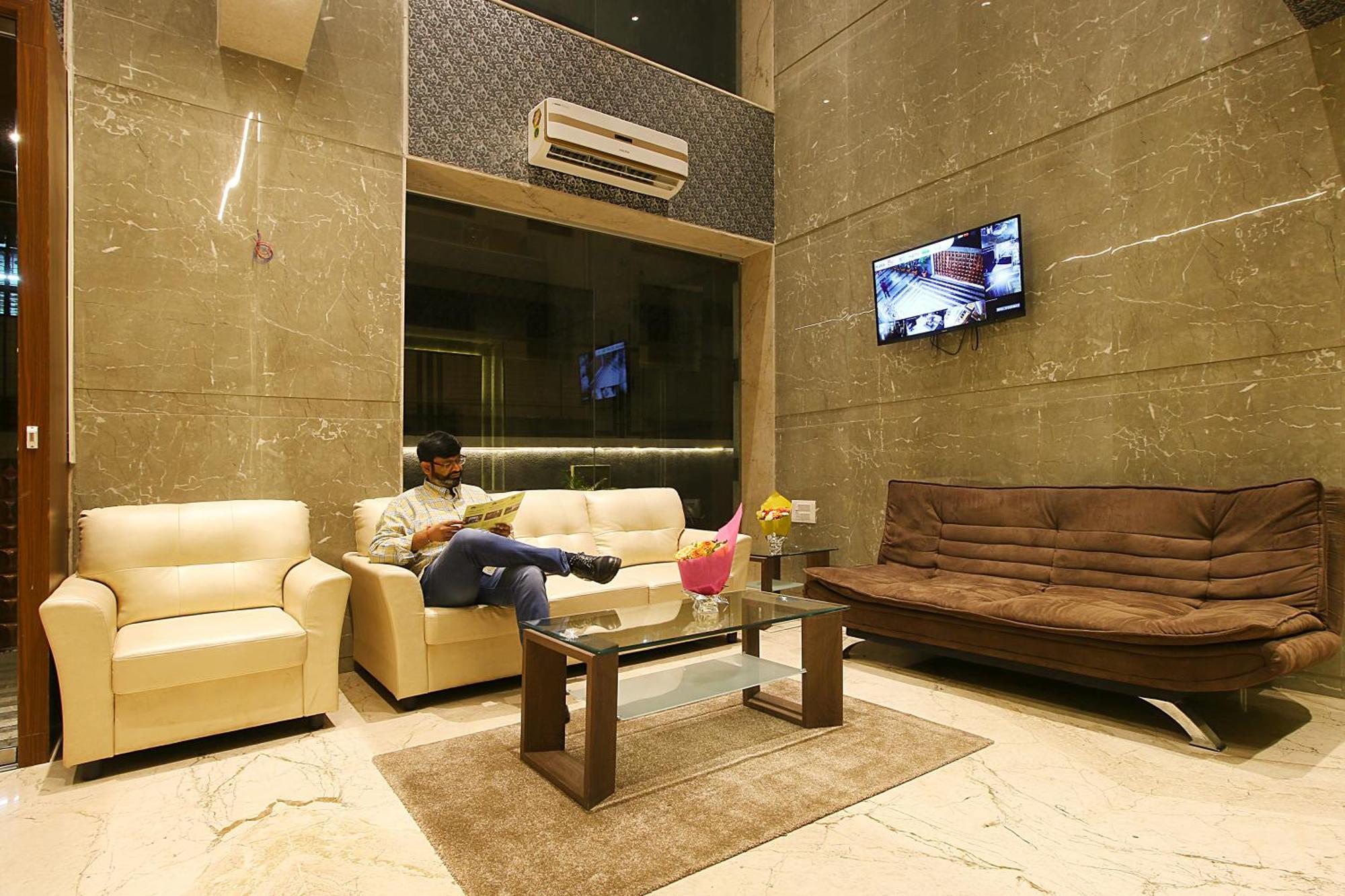 Mumbai House Luxury Apartments Santacruz East, Mumbai Exterior foto